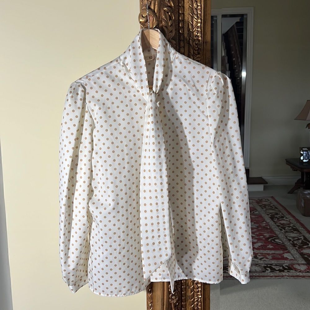 "White Stag" White w/ Pink Polkadots Secretary Blouse Size Large Tie Neckline
